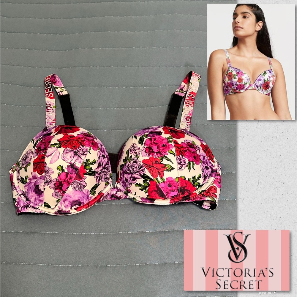 Victoria's Secret Very Sexy Push Up Bra with Rhinestone Straps